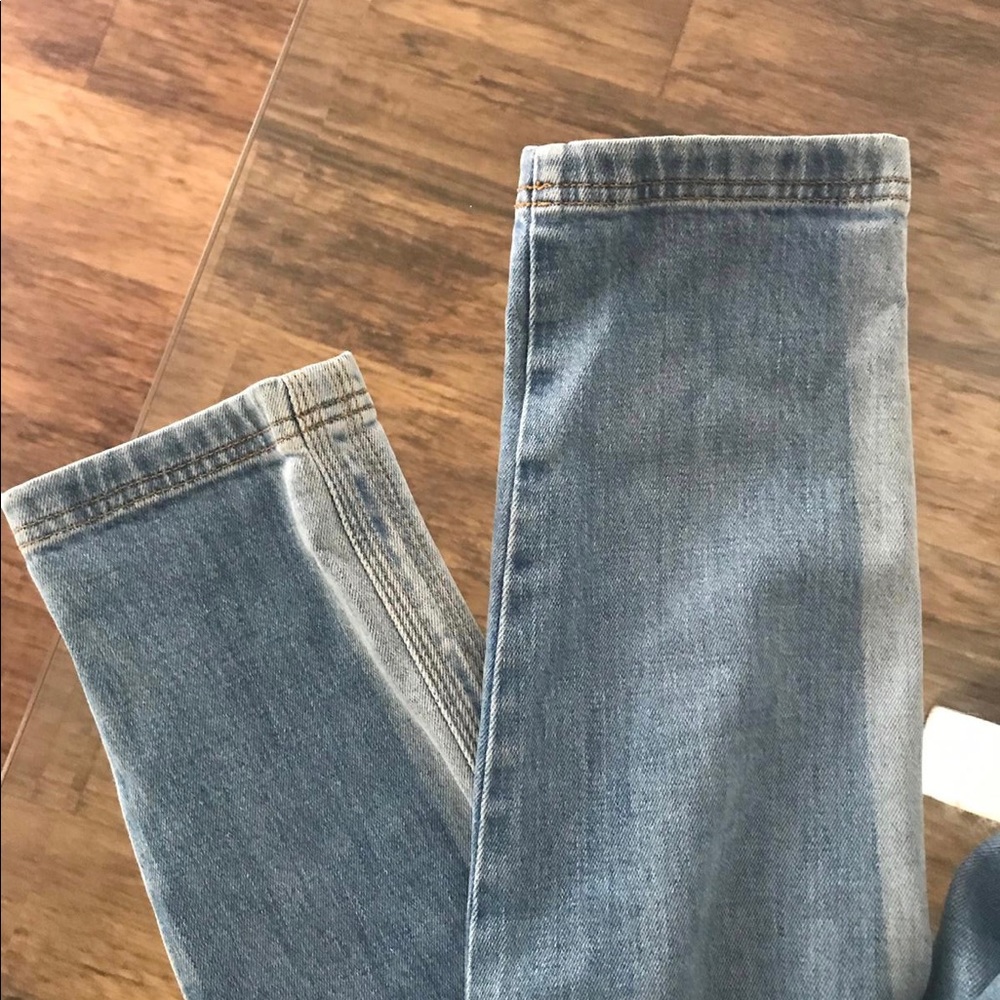 Versace high rise light blue slim fit jeans - Picture 6 of 14